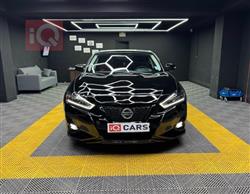 نيسان ماكسيما